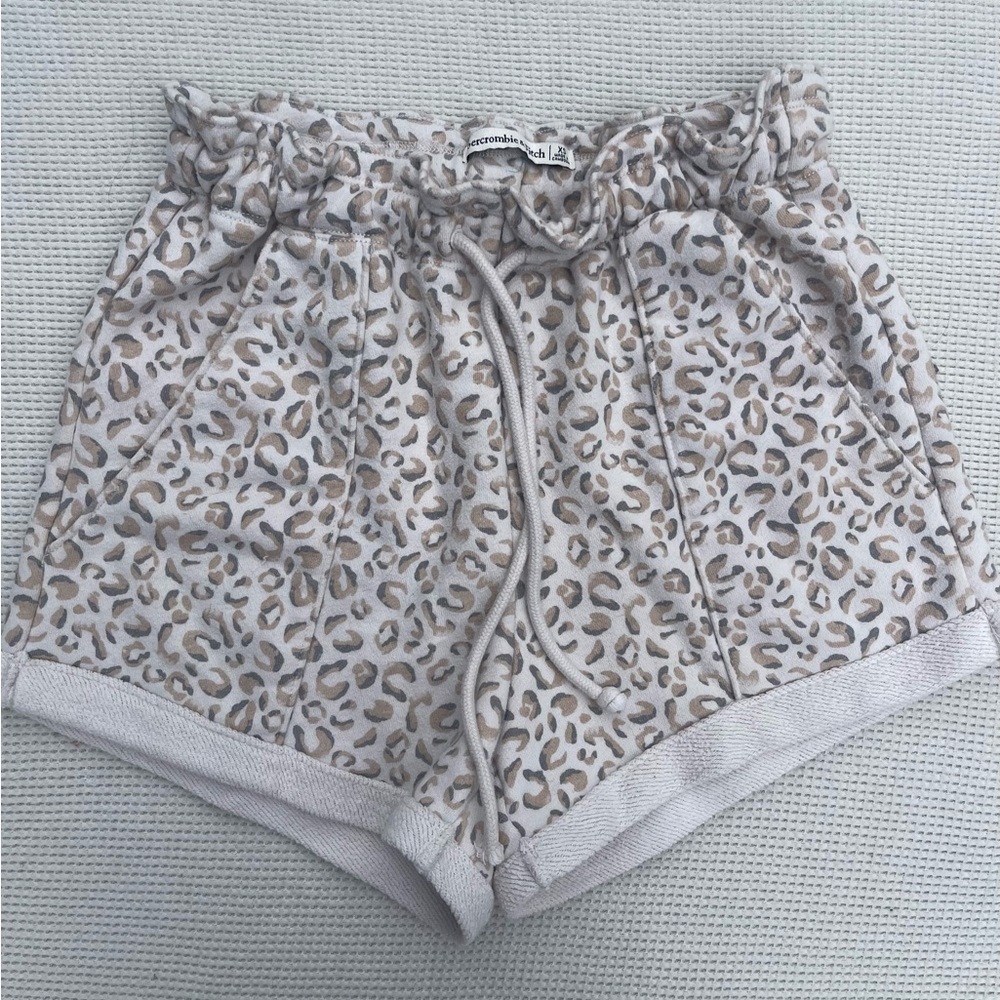 Abercrombie & Fitch Beige Leopard Print High Waist Shorts
